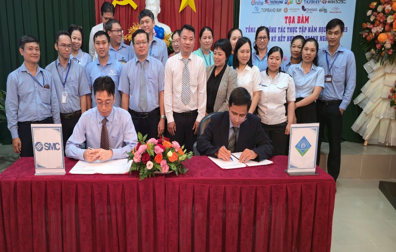 Tọa đàm tổng kết công tác thực tập năm học 2024-2025  và Lễ ký kết hợp tác Doanh nghiệp (MOU)