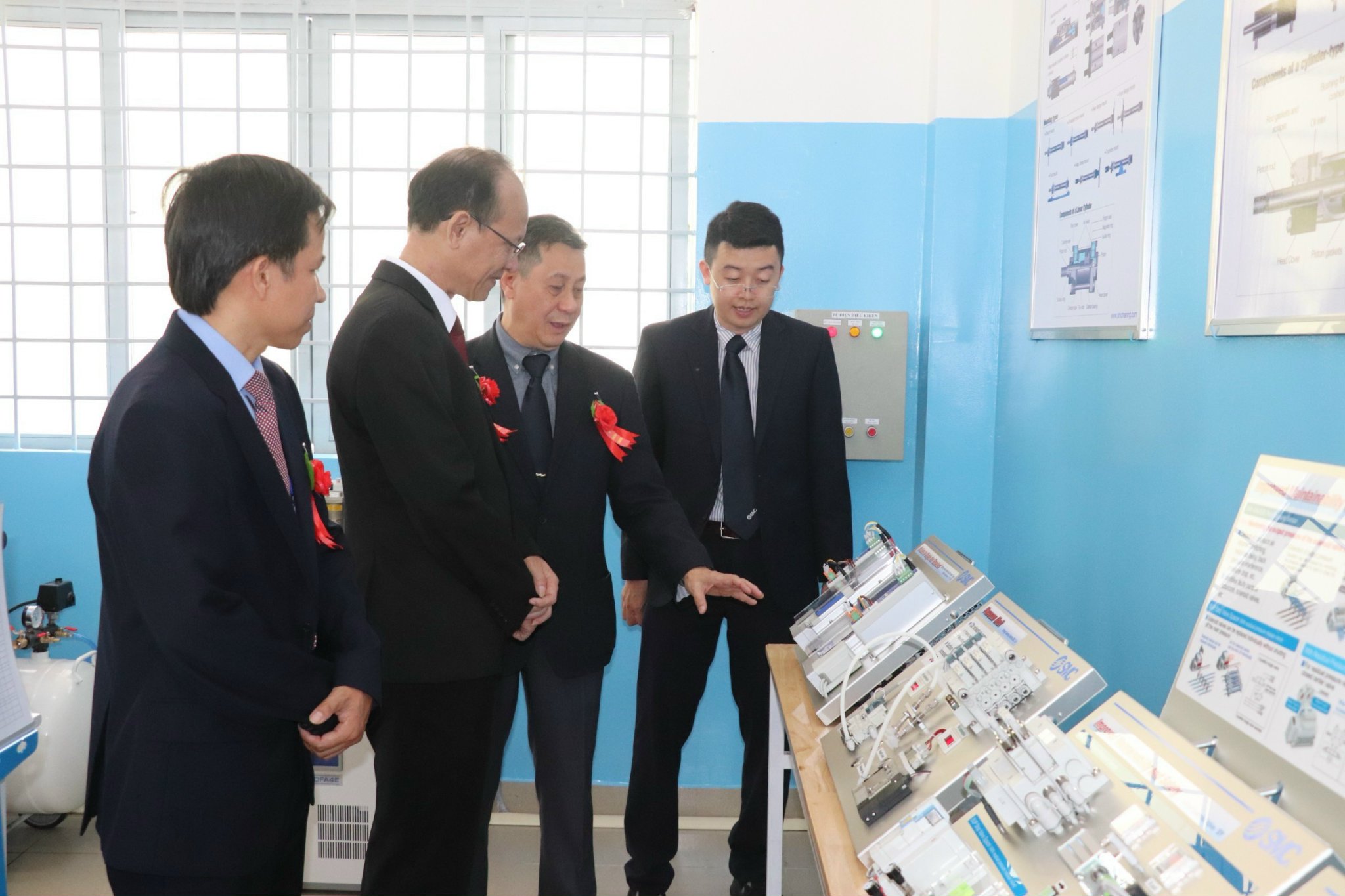 Khoa Điện - Điện lạnh